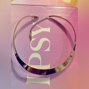 14k gold choker collar necklace. Good condition.